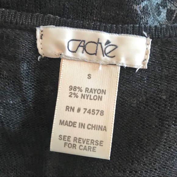 Cache Cold Shoulder Top - Picture 7 of 8